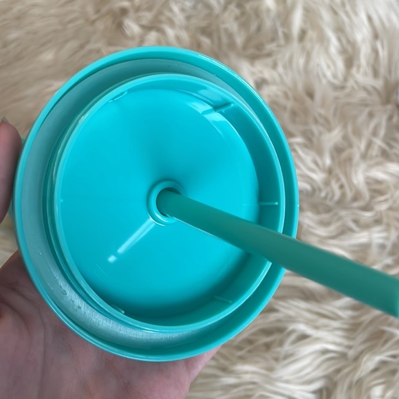 Tiffany blue sea foam green reusable tumbler cup w screw on lid & straw bpa free - Picture 13 of 17